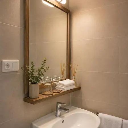 Sant Jordi Guest house 3*